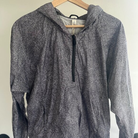 Lululemon Quarter Zip Windbreaker - Picture 1 of 4